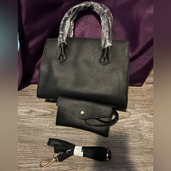 Handbag - Picture 8 of 9